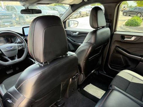 Used 2025 Ford Escape ST-Line FWD image 29