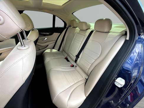 Used 2016 Mercedes-Benz C 300 4MATIC Sedan image 22