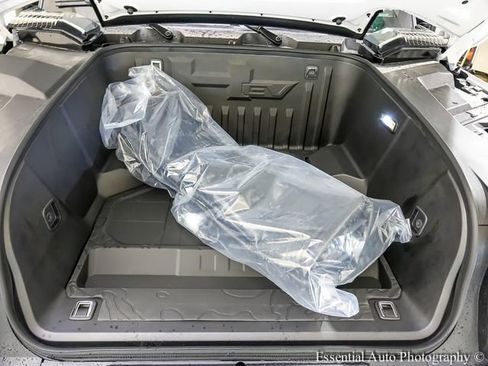 New 2026 GMC Hummer EV SUV image 19