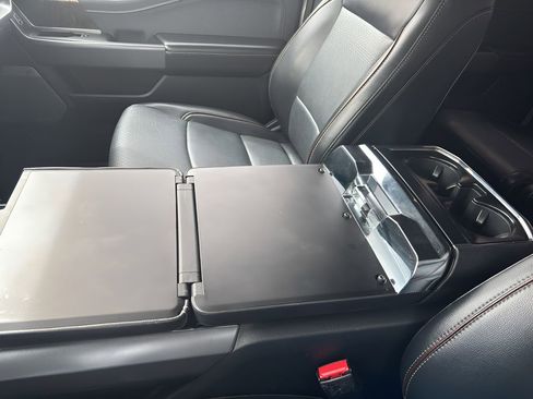 Used 2021 Ford F150 Lariat w/ Equipment Group 502A High image 28