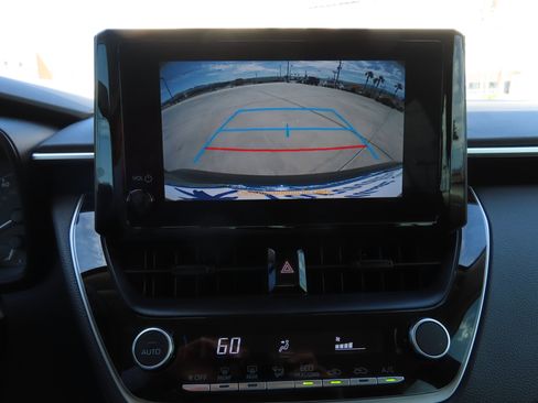Used 2023 Toyota Corolla LE FWD image 20