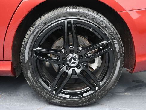 Used 2020 Mercedes-Benz E 350 4MATIC Sedan w/ Premium Package image 15