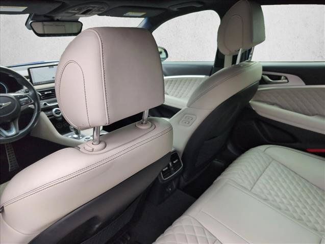 Used 2022 Genesis G70 3.3T RWD image 22