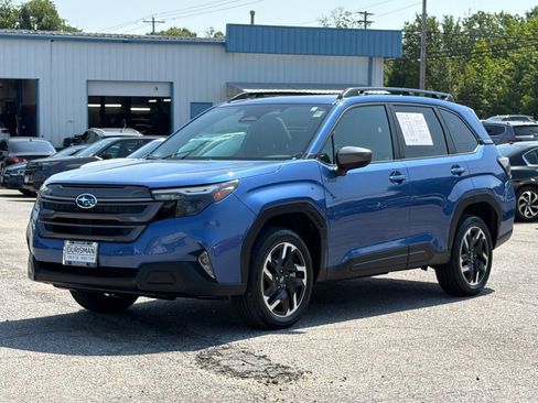 Certified 2026 Subaru Forester Premium AWD/4WD image 2