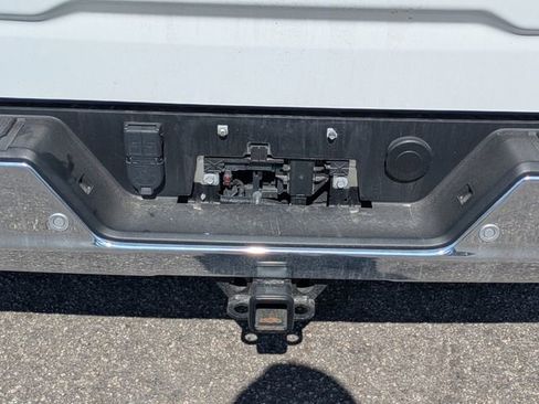 Used 2024 GMC Sierra 1500 SLT w/ SLT Convenience Package RWD image 10