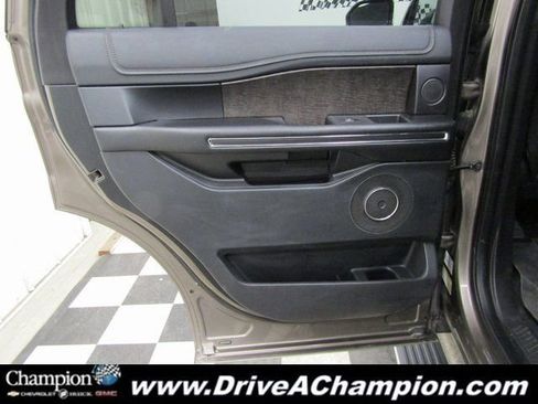 Used 2019 Ford Expedition Limited w/ Equipment Group 302A image 19