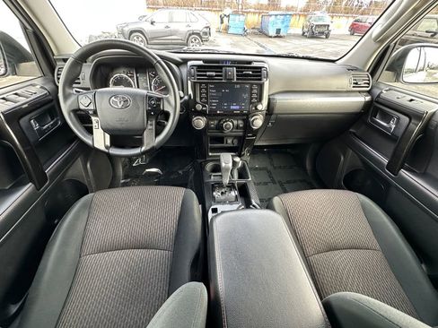 Used 2024 Toyota 4Runner TRD Off-Road image 24
