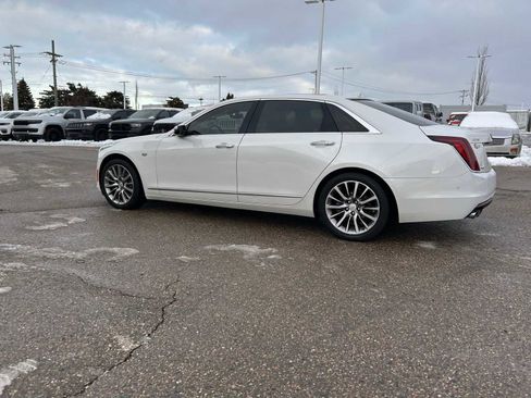 Used 2018 Cadillac CT6 Luxury image 24