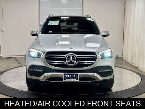 Used 2020 Mercedes-Benz GLE 450 4MATIC w/ MBUX Technology Package image 3