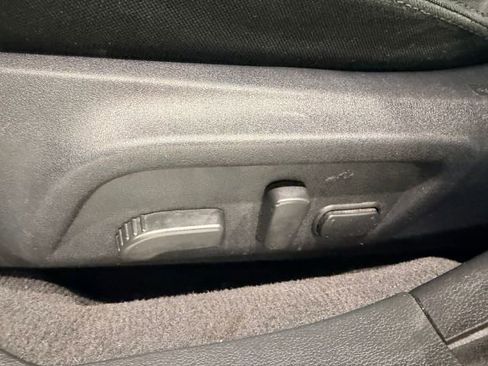 Used 2016 Subaru Outback 2.5i Premium image 36