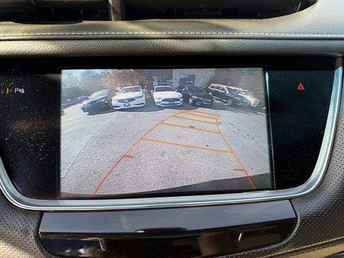 Used 2017 Cadillac XT5 Premium Luxury AWD/4WD image 23