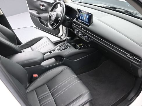Used 2024 Honda HR-V EX-L image 24