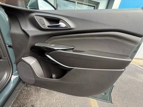 New 2026 Chevrolet Trax LT w/ Driver Confidence Package FWD image 17