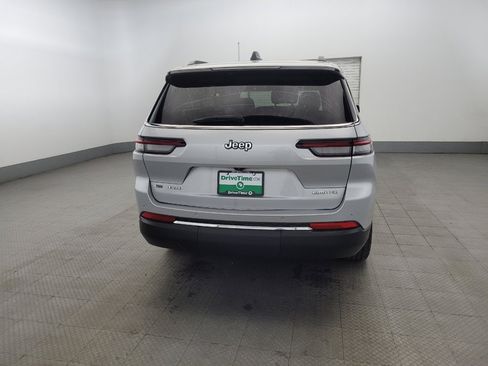 Used 2021 Jeep Grand Cherokee L Limited image 7