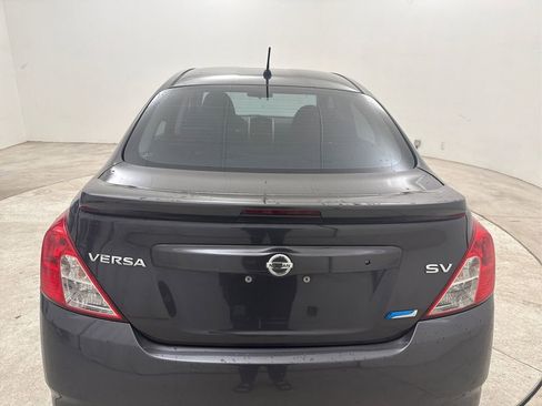 Used 2015 Nissan Versa SV image 19