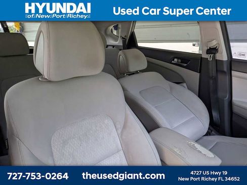 Used 2016 Hyundai Tucson SE w/ Option Group 02 FWD image 6