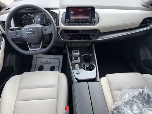 New 2026 Nissan Rogue SV FWD image 20