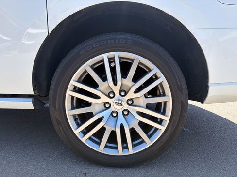 Used 2022 Ford Expedition Max Platinum AWD/4WD image 9