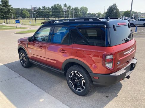 Used 2022 Ford Bronco Sport Outer Banks w/ Tech Package image 5