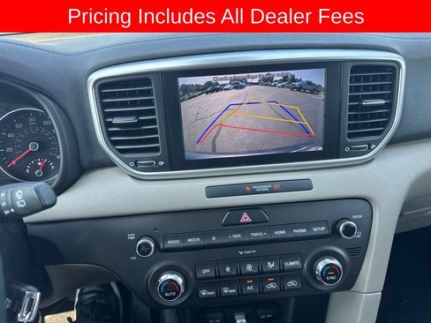Used 2020 Kia Sportage LX w/ LX Popular Package FWD image 8