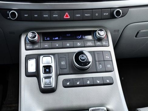 Used 2025 Hyundai Palisade SEL image 25