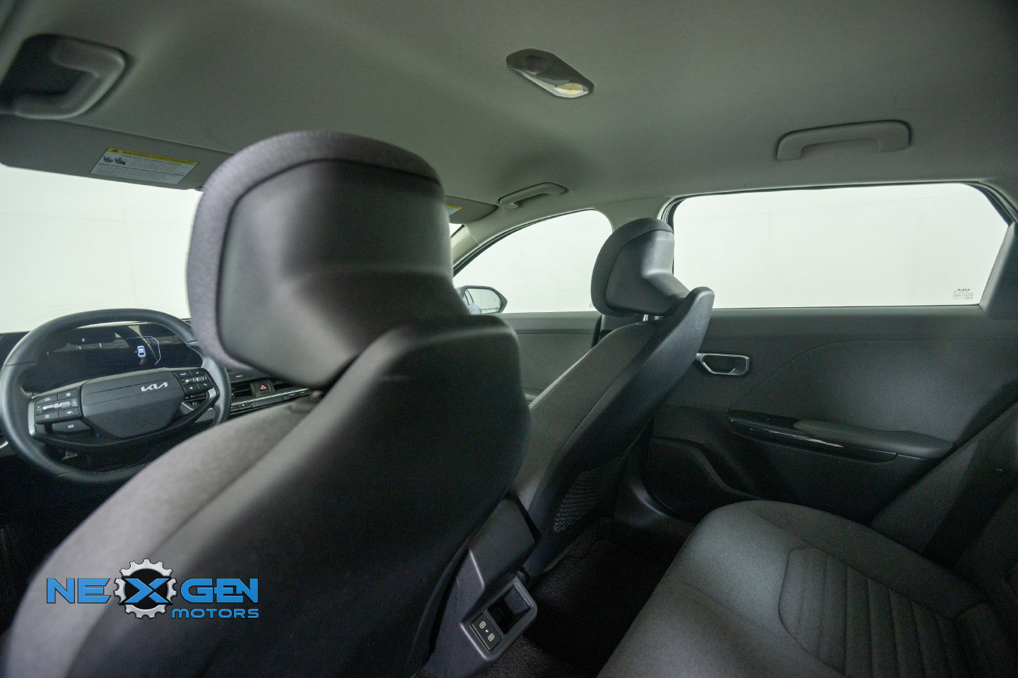 Used 2025 Kia K4 EX FWD image 28
