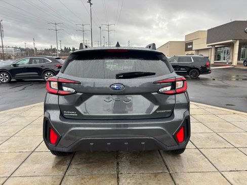 Used 2024 Subaru Crosstrek 2.0i Premium image 9