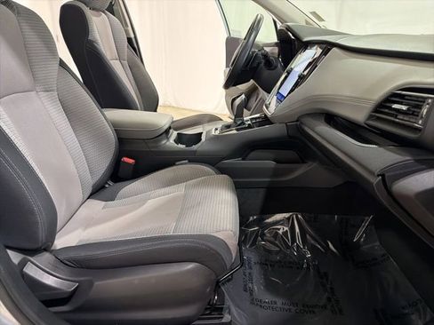 Used 2025 Subaru Outback Premium image 24