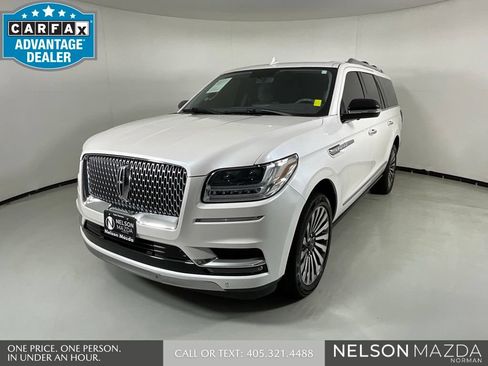 Used 2019 Lincoln Navigator L Select RWD image 1