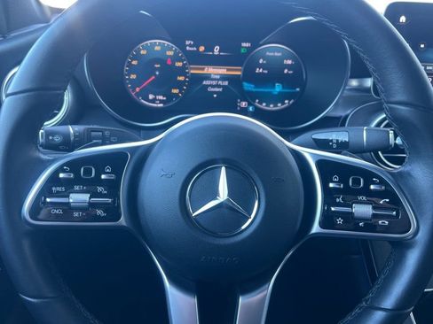 Used 2022 Mercedes-Benz GLC 300 4MATIC image 20