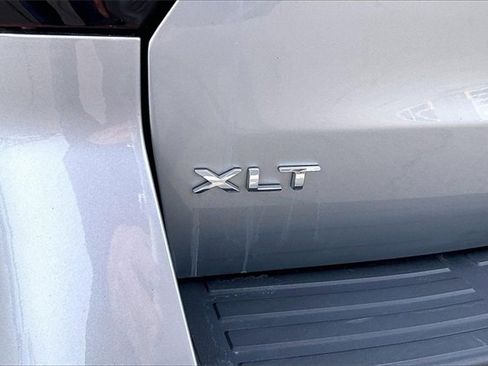 Certified 2024 Ford Expedition XLT image 31