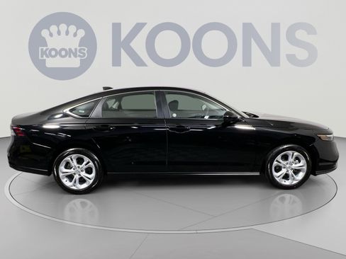 Used 2025 Honda Accord LX image 12