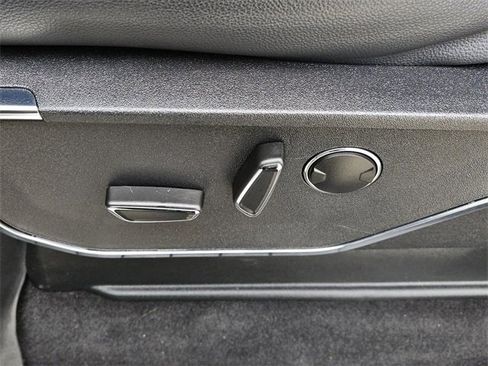 Certified 2023 Ford F150 Lariat w/ Equipment Group 502A High image 35