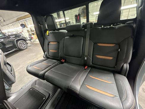 Certified 2024 GMC Sierra 1500 AT4 w/ Technology Package AWD/4WD image 27