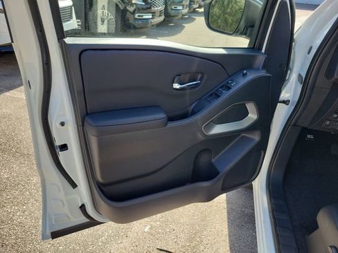 New 2026 Nissan Frontier SV w/ Tow Package RWD image 5