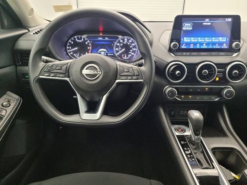 Used 2024 Nissan Sentra SV FWD image 22