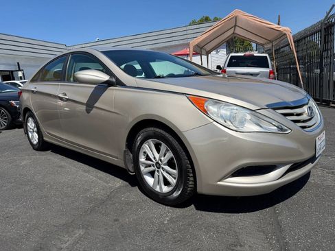 Used 2011 Hyundai Sonata GLS w/ Popular Equipment Pkg 2 FWD image 12