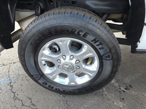 Used 2024 RAM 2500 Big Horn w/ Safety Group image 60