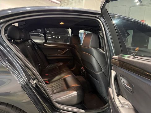 Used 2016 BMW M5 image 27