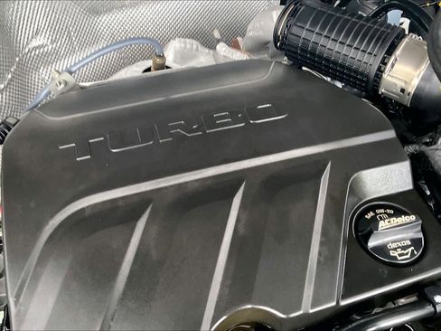 Used 2025 Buick Envista Preferred image 33