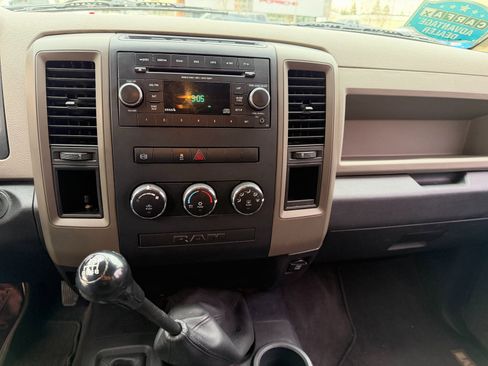 Used 2012 RAM 3500 ST w/ Chrome Appearance Group image 17