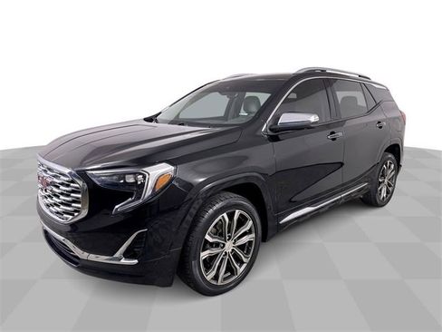 Used 2020 GMC Terrain Denali w/ Denali Premium Package image 1