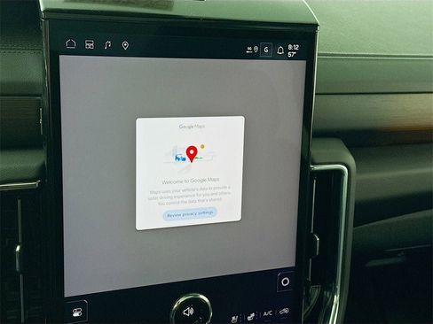 New 2026 GMC Yukon XL Denali w/ Denali Reserve Package image 8