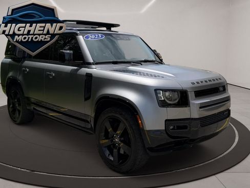 Used 2023 Land Rover Defender 130 X-Dynamic SE AWD/4WD image 8