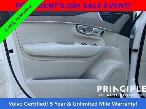 Certified 2024 Volvo XC90 B5 Plus image 25