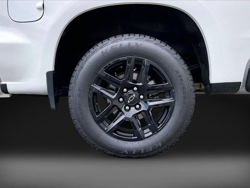 Used 2023 Chevrolet Silverado 1500 RST w/ Convenience Package II AWD/4WD image 33