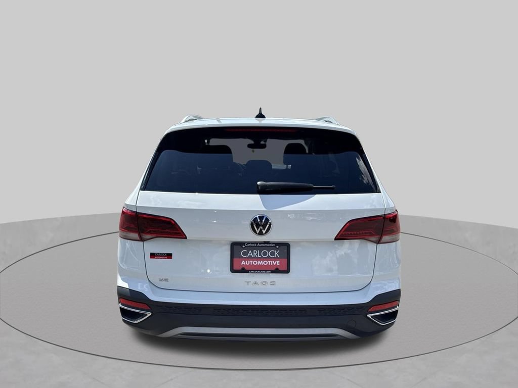 Certified 2023 Volkswagen Taos SE FWD image 7