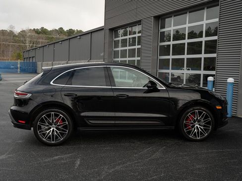 Used 2022 Porsche Macan S w/ Premium Package Plus AWD/4WD image 23