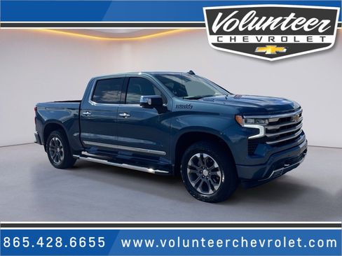 Used 2024 Chevrolet Silverado 1500 High Country w/ Technology Package image 1