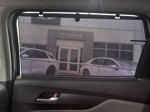 Used 2019 Hyundai Santa Fe FWD image 21